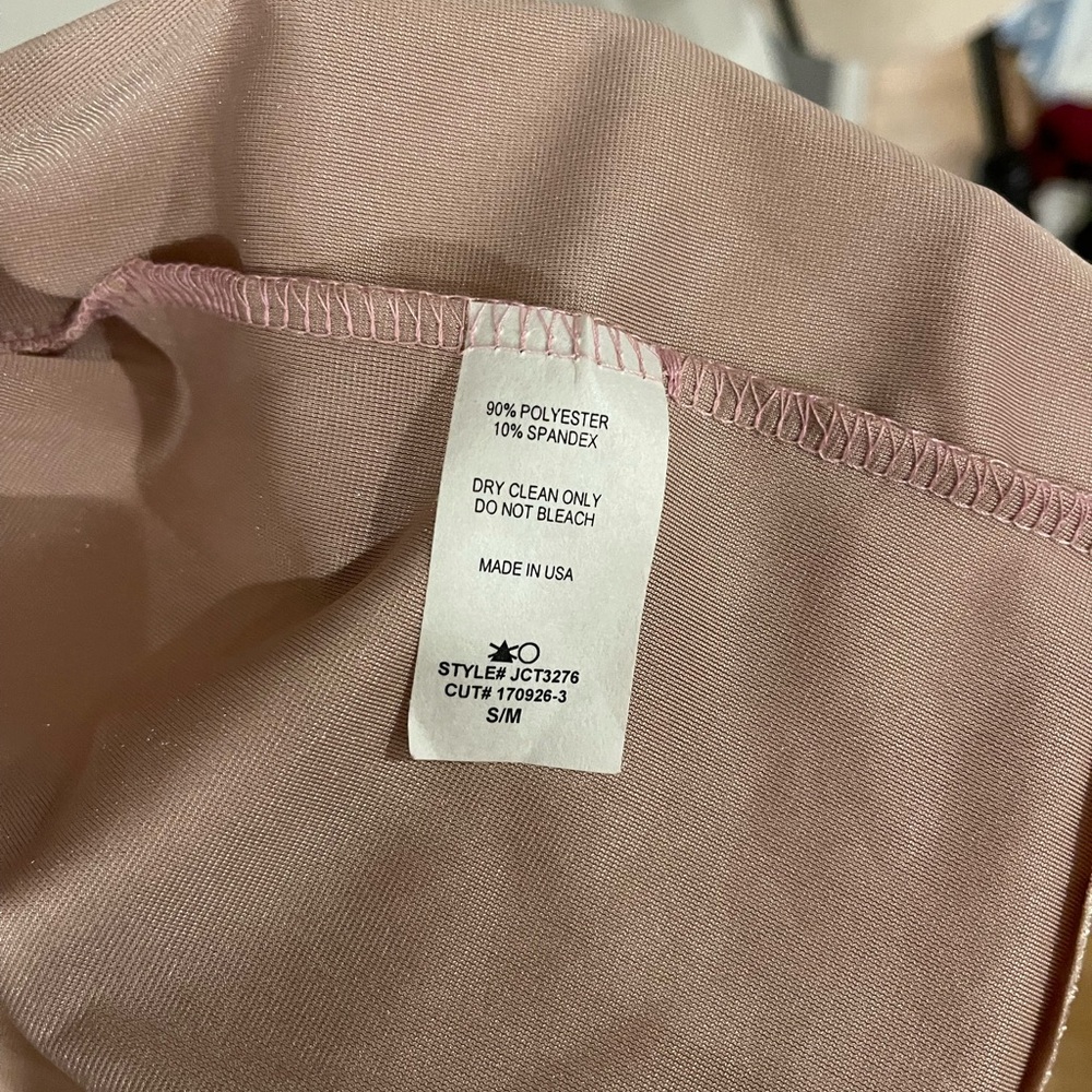 Velvet shall 🎀 - Picture 4 of 4